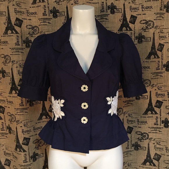 Anthro Elevenses Short Sleeve Floral Embroidered - Picture 2 of 8